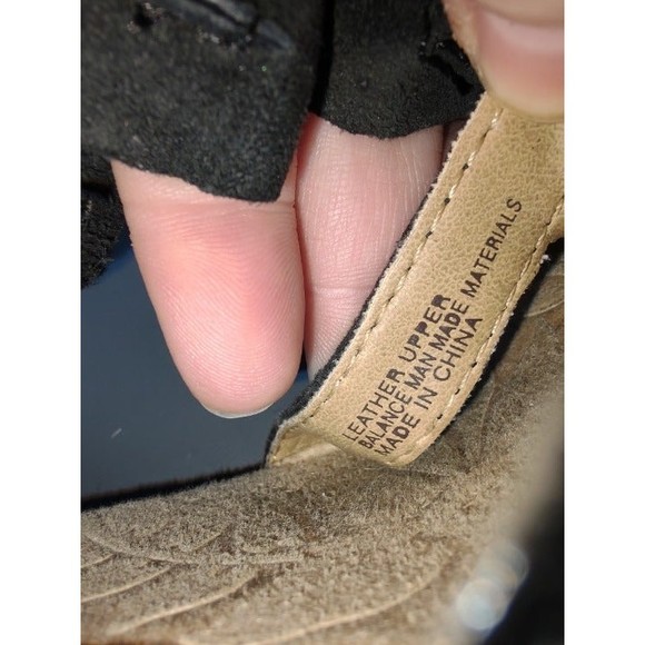 b.o.c. Born Concept Wedge Heel Sandals, Leather Upper, BC3456, Size 8 (39) - Picture 6 of 7